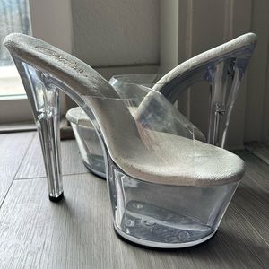 Pleaser Sky-301 heels